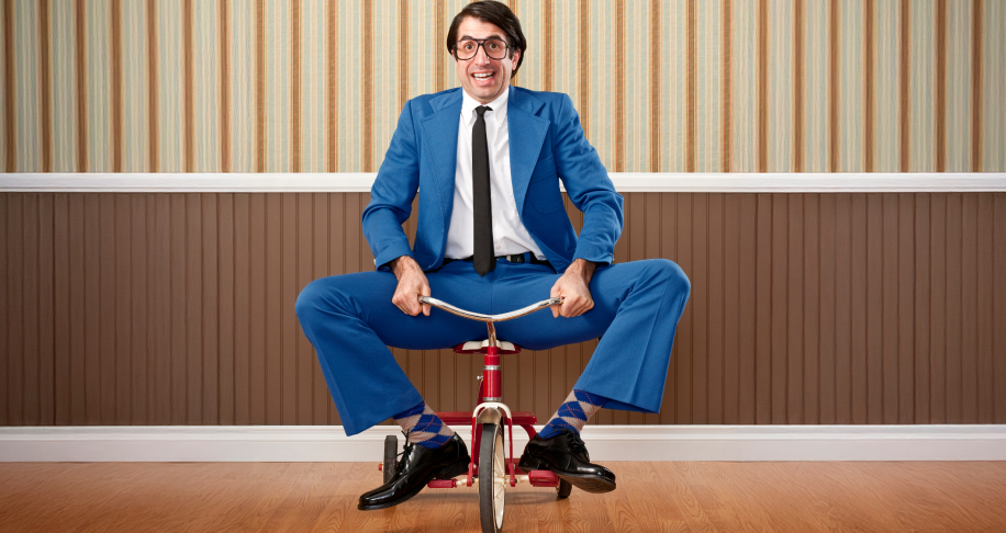 A person wearing glass